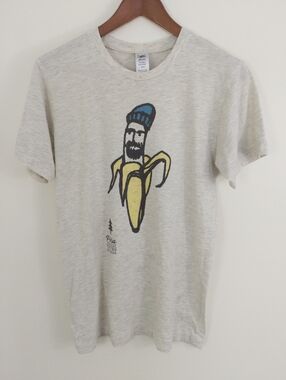 Pina Tofino Ucluelet Hipster Banana Man Short Sleeve Shirt Small